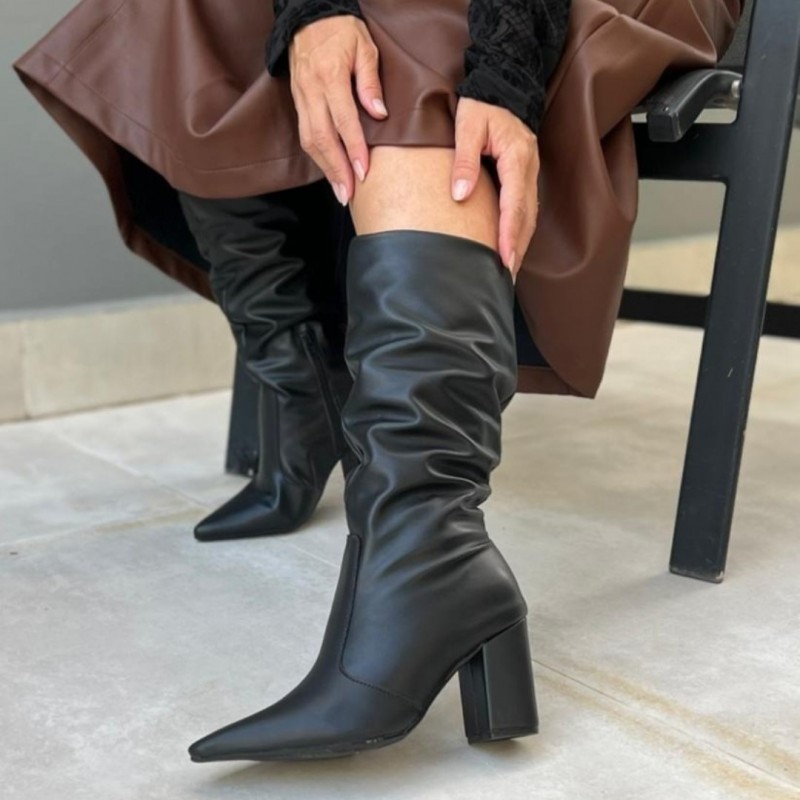Bota Feminina Salto Grosso  Cano Médio Preta - Bota  